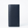 The Envoy Pebble Card Holder