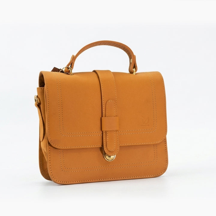 Amber Classic Leather Hand Bag